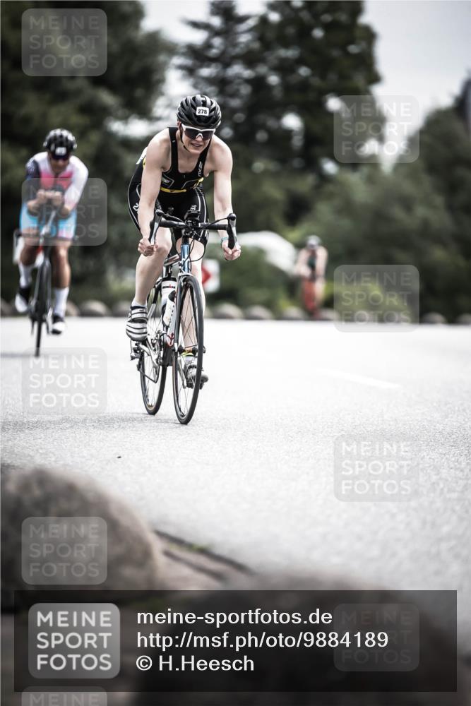 21.06.2026 - 29. Vierlanden-Triathlon H.Heesch http://msf.ph/oto/9884189 21.06.2026 10:36:00 Radfahren 9, 10, 25, 26, 34, 60, 88, 104, 186, 243, 278 meine-sportfotos.de