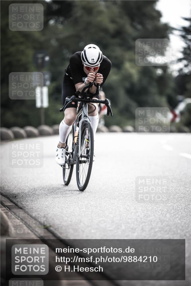 21.06.2026 - 29. Vierlanden-Triathlon H.Heesch http://msf.ph/oto/9884210 21.06.2026 09:19:10 Radfahren 79, 268, 278 meine-sportfotos.de