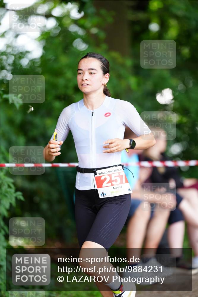 21.06.2026 - 29. Vierlanden-Triathlon LAZAROV Photography http://msf.ph/oto/9884231 21.06.2026 13:03:32 Laufen 257 meine-sportfotos.de