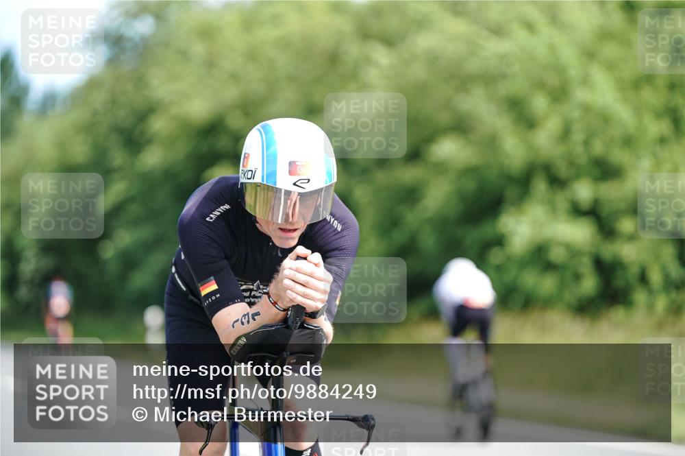 21.06.2026 - Viking Triathlon Michael Burmester http://msf.ph/oto/9884249 21.06.2026 11:17:48 Radfahren 18, 28, 49, 78, 131, 181, 212, 245, 261, 271, 382, 390, 409, 430, 432, 463, 501 meine-sportfotos.de