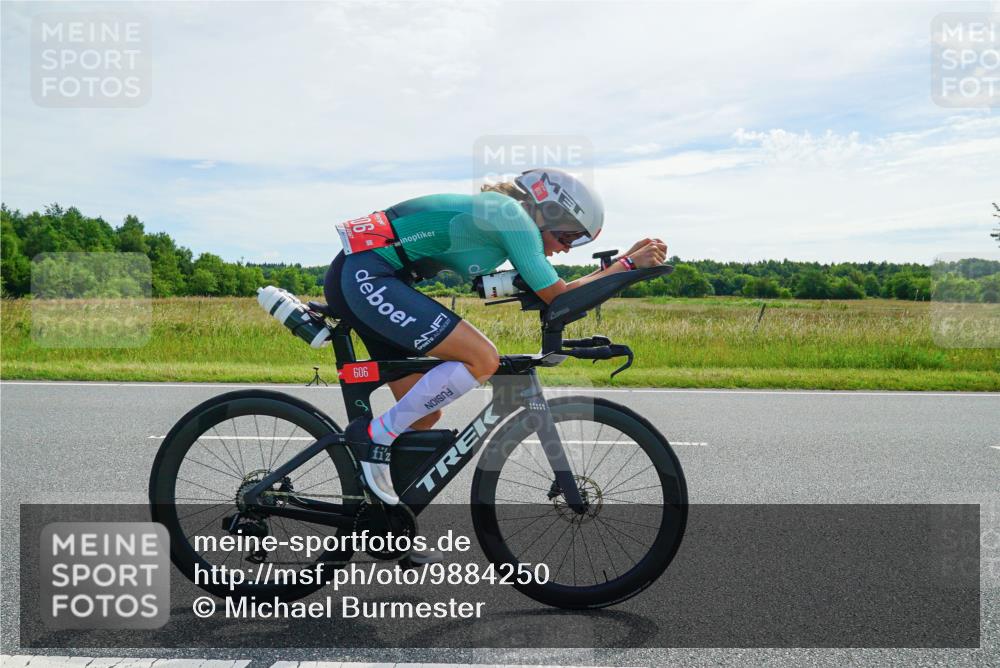 21.06.2026 - Viking Triathlon Michael Burmester http://msf.ph/oto/9884250 21.06.2026 11:21:06 Radfahren 7, 7, 25, 283, 307, 342, 374, 380, 433, 517, 547, 575, 606, 667 meine-sportfotos.de