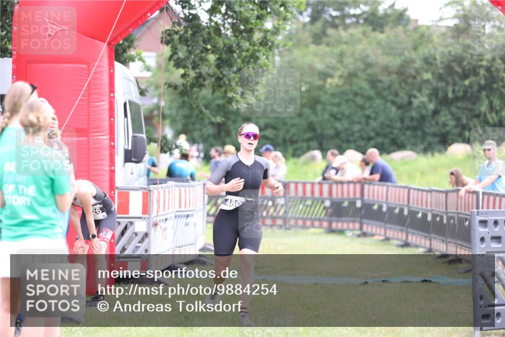 21.06.2026 - 29. Vierlanden-Triathlon Andreas Tolksdorf http://msf.ph/oto/9884254 21.06.2026 11:26:58 Ziel 353, 480, 526, 353, 480, 526 meine-sportfotos.de