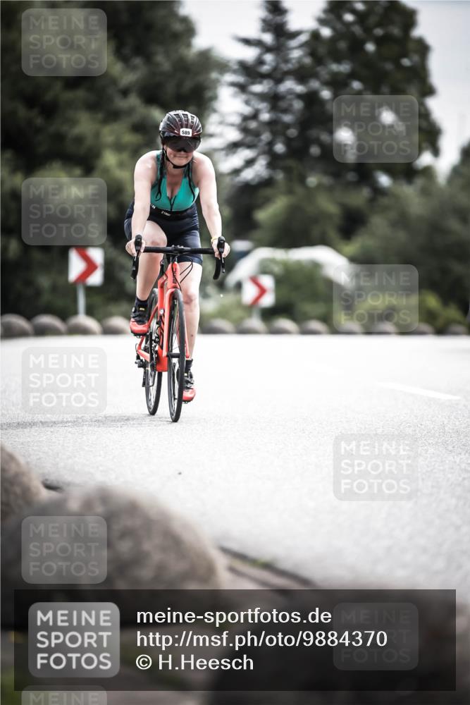 21.06.2026 - 29. Vierlanden-Triathlon H.Heesch http://msf.ph/oto/9884370 21.06.2026 10:36:07 Radfahren 104, 243, 376, 589 meine-sportfotos.de