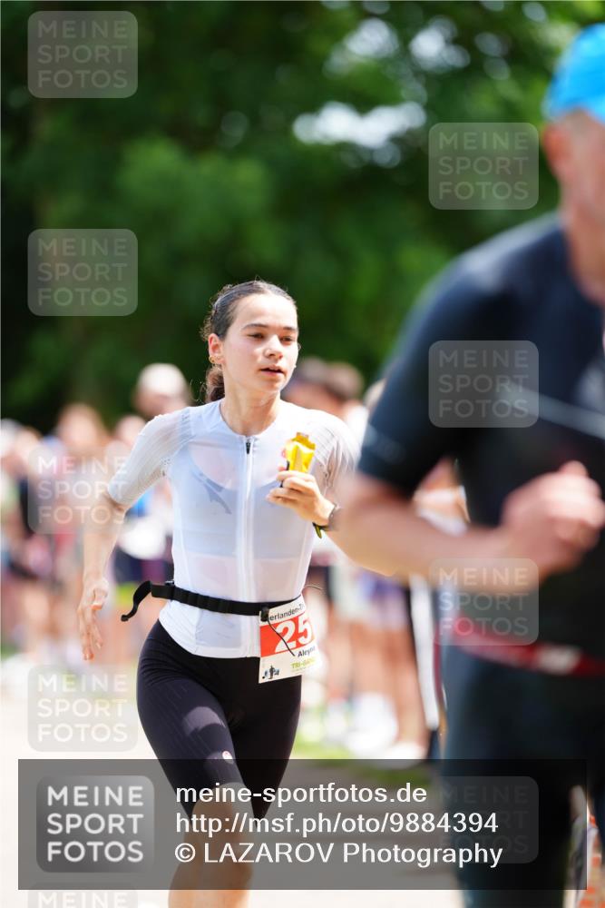 21.06.2026 - 29. Vierlanden-Triathlon LAZAROV Photography http://msf.ph/oto/9884394 21.06.2026 13:04:25 Laufen 25 meine-sportfotos.de