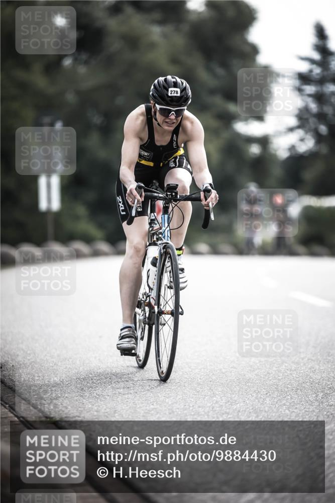 21.06.2026 - 29. Vierlanden-Triathlon H.Heesch http://msf.ph/oto/9884430 21.06.2026 09:19:14 Radfahren 24, 79, 169, 228, 268, 278 meine-sportfotos.de