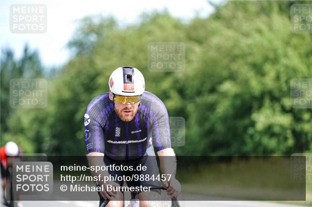 21.06.2026 - Viking Triathlon Michael Burmester http://msf.ph/oto/9884457 21.06.2026 11:19:14 Radfahren 13, 17, 185, 198, 295, 311, 536, 537, 541, 576, 623, 644 meine-sportfotos.de
