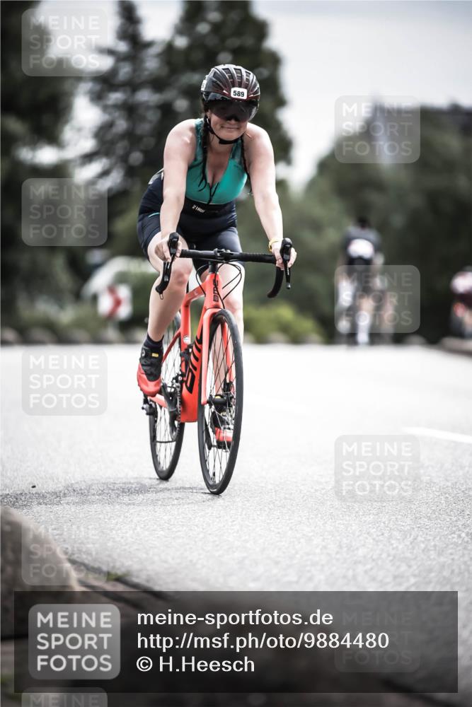 21.06.2026 - 29. Vierlanden-Triathlon H.Heesch http://msf.ph/oto/9884480 21.06.2026 10:36:08 Radfahren 376, 589 meine-sportfotos.de