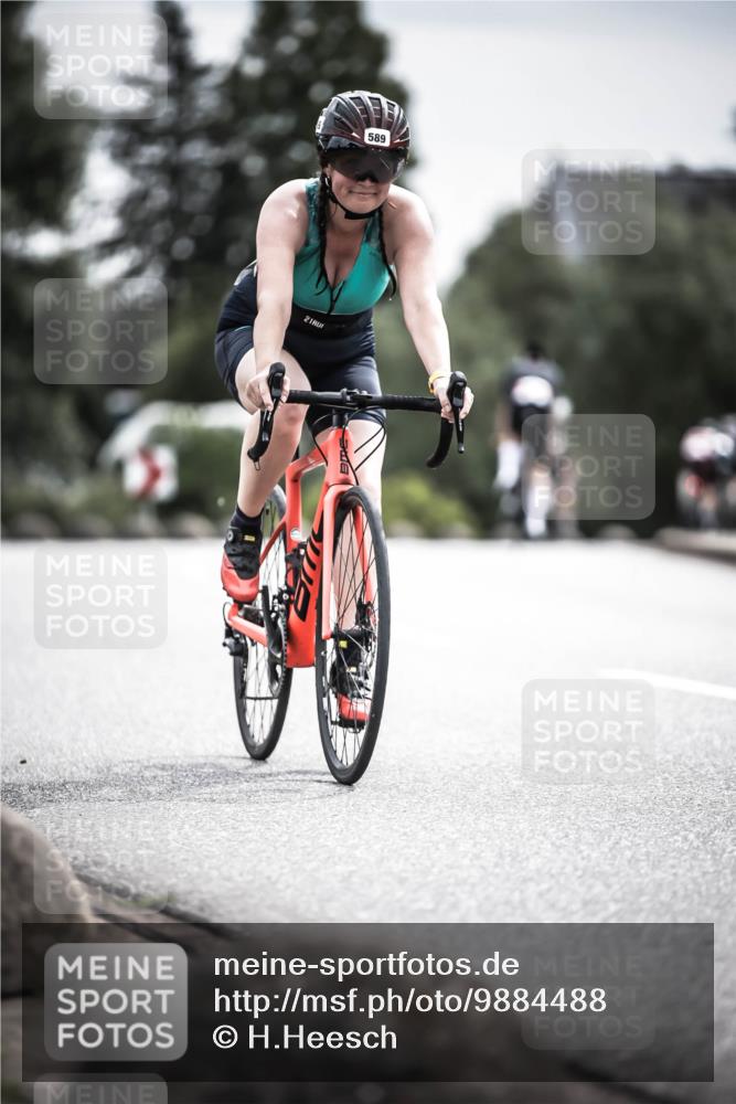21.06.2026 - 29. Vierlanden-Triathlon H.Heesch http://msf.ph/oto/9884488 21.06.2026 10:36:08 Radfahren 376, 589 meine-sportfotos.de