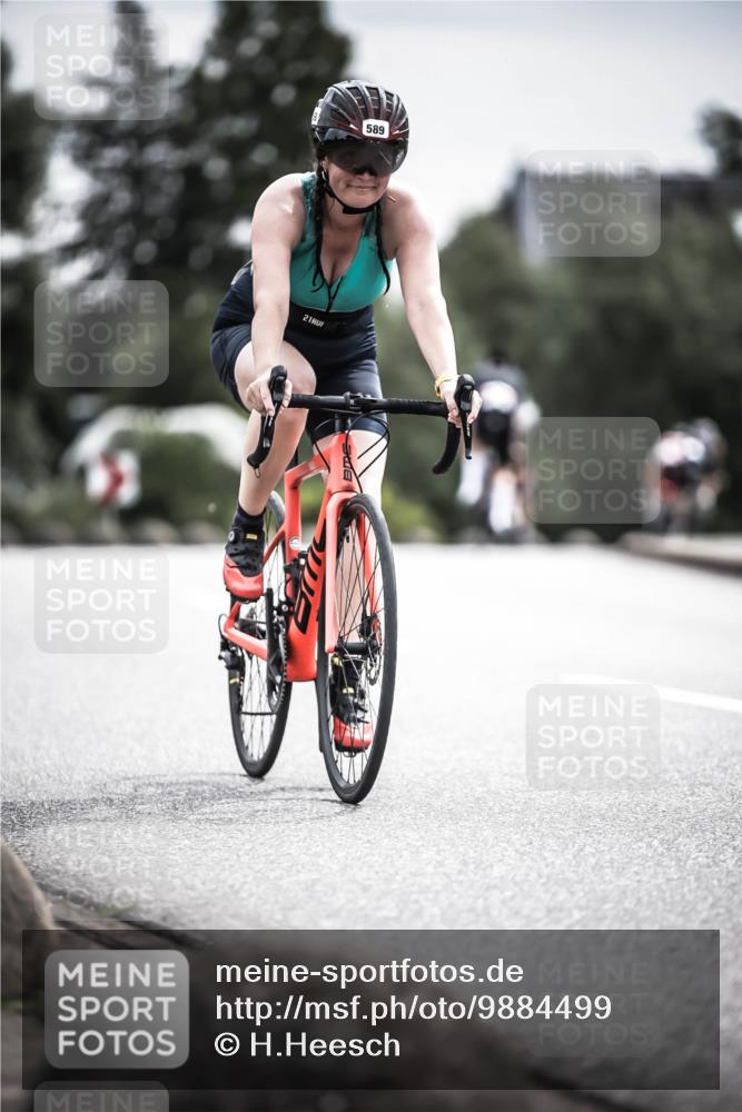 21.06.2026 - 29. Vierlanden-Triathlon H.Heesch http://msf.ph/oto/9884499 21.06.2026 10:36:08 Radfahren 376, 589 meine-sportfotos.de