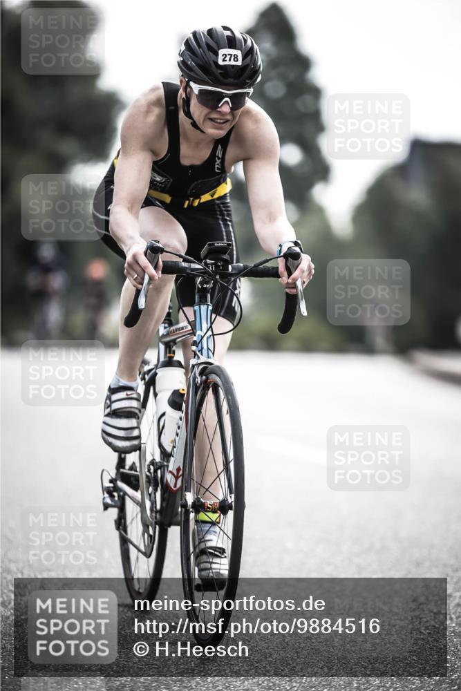 21.06.2026 - 29. Vierlanden-Triathlon H.Heesch http://msf.ph/oto/9884516 21.06.2026 09:19:15 Radfahren 24, 169, 228, 268, 278 meine-sportfotos.de