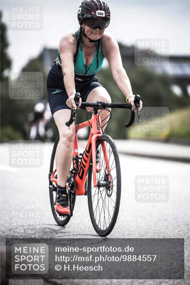 21.06.2026 - 29. Vierlanden-Triathlon H.Heesch http://msf.ph/oto/9884557 21.06.2026 10:36:08 Radfahren 376, 589 meine-sportfotos.de