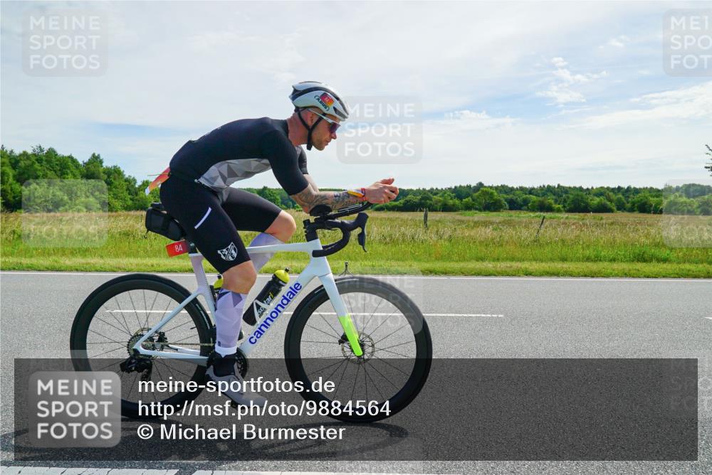21.06.2026 - Viking Triathlon Michael Burmester http://msf.ph/oto/9884564 21.06.2026 11:25:37 Radfahren 84, 113, 119, 132, 160, 176, 224, 256, 264, 309, 347, 401, 419, 426, 491, 565, 669 meine-sportfotos.de