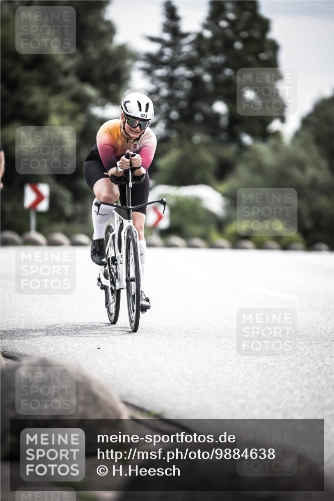 21.06.2026 - 29. Vierlanden-Triathlon H.Heesch http://msf.ph/oto/9884638 21.06.2026 10:36:16 Radfahren 223, 349, 504 meine-sportfotos.de