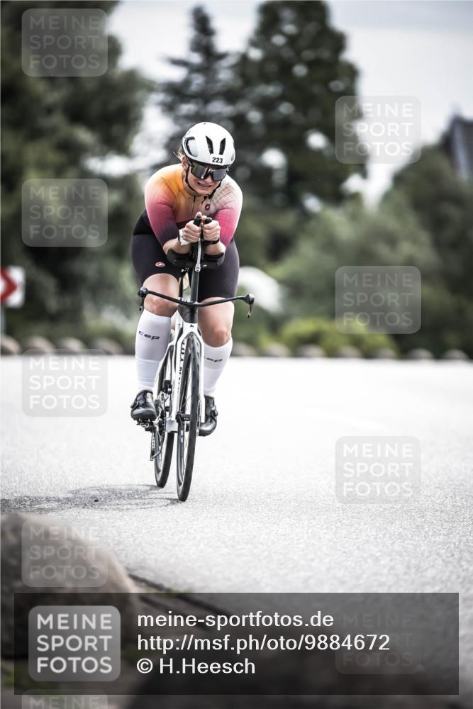 21.06.2026 - 29. Vierlanden-Triathlon H.Heesch http://msf.ph/oto/9884672 21.06.2026 10:36:17 Radfahren 223, 349, 504 meine-sportfotos.de