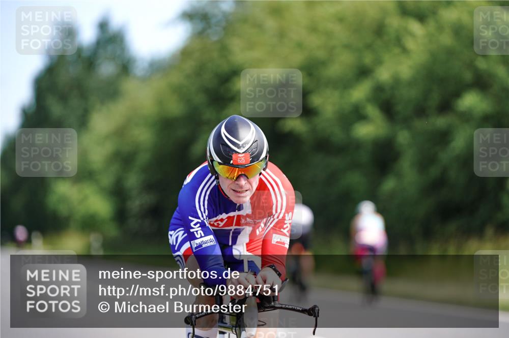 21.06.2026 - Viking Triathlon Michael Burmester http://msf.ph/oto/9884751 21.06.2026 11:20:14 Radfahren 2, 19, 21, 73, 98, 115, 126, 238, 249, 250, 391, 472, 509, 532, 543, 625 meine-sportfotos.de