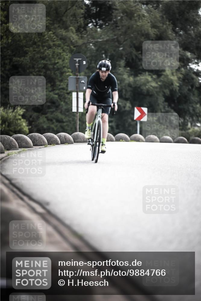 21.06.2026 - 29. Vierlanden-Triathlon H.Heesch http://msf.ph/oto/9884766 21.06.2026 09:19:23 Radfahren 99, 224, 228 meine-sportfotos.de