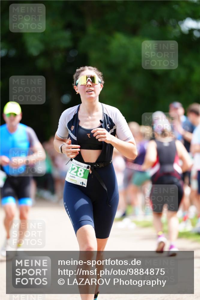 21.06.2026 - 29. Vierlanden-Triathlon LAZAROV Photography http://msf.ph/oto/9884875 21.06.2026 13:06:44 Laufen 201, 828, 4 meine-sportfotos.de
