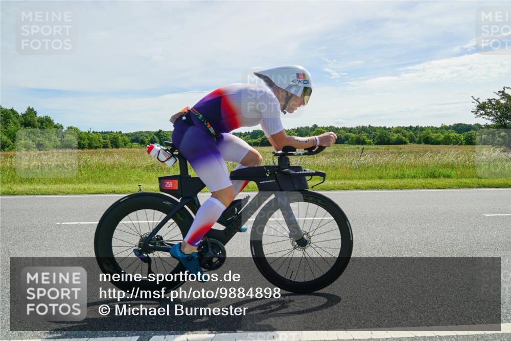 21.06.2026 - Viking Triathlon Michael Burmester http://msf.ph/oto/9884898 21.06.2026 11:28:28 Radfahren 218, 259, 303, 559, 578, 626, 633 meine-sportfotos.de