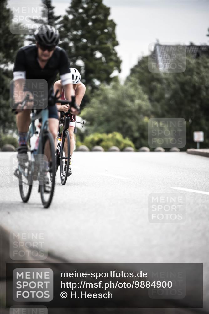 21.06.2026 - 29. Vierlanden-Triathlon H.Heesch http://msf.ph/oto/9884900 21.06.2026 10:36:40 Radfahren 51, 78, 99, 106, 177, 298 meine-sportfotos.de