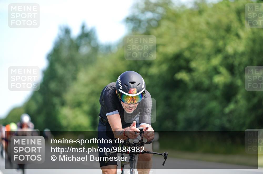 21.06.2026 - Viking Triathlon Michael Burmester http://msf.ph/oto/9884982 21.06.2026 11:20:38 Radfahren 19, 100, 102, 170, 200, 237, 391, 404, 472, 498, 543, 561, 568 meine-sportfotos.de