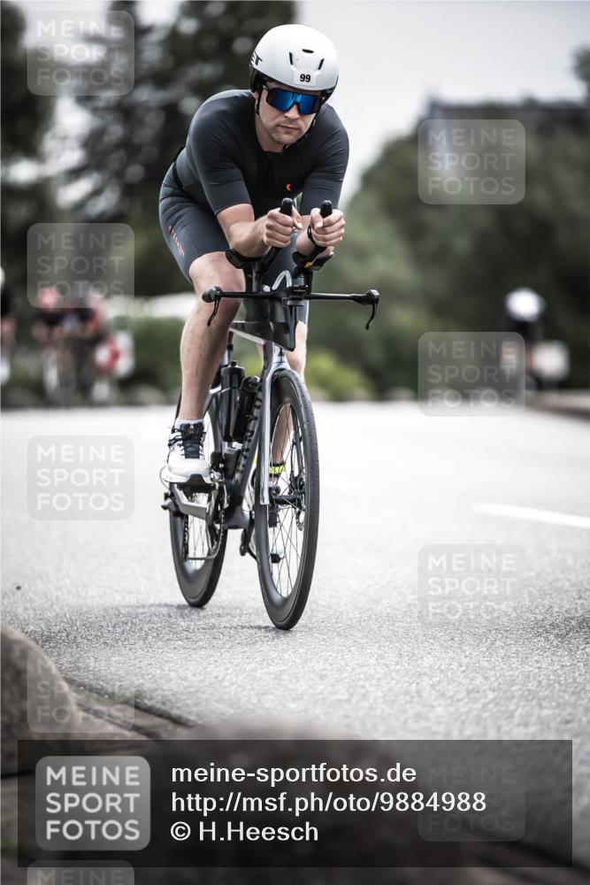 21.06.2026 - 29. Vierlanden-Triathlon H.Heesch http://msf.ph/oto/9884988 21.06.2026 10:36:45 Radfahren 51, 55, 78, 99, 106, 128, 197, 292 meine-sportfotos.de