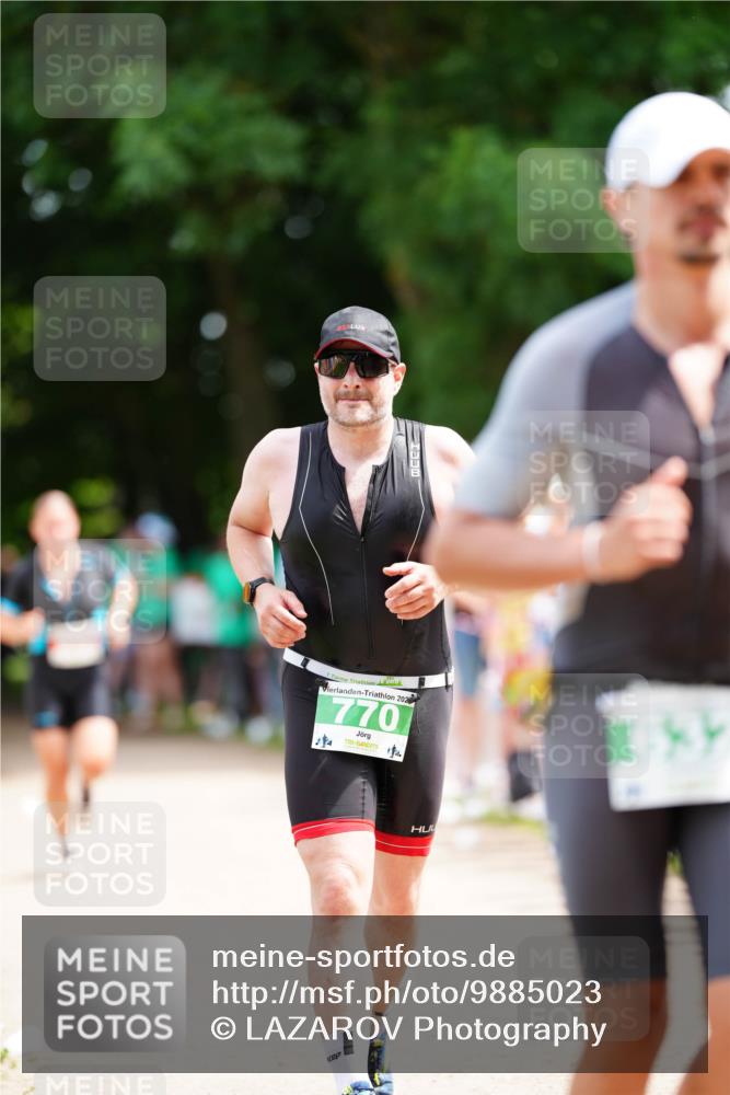 21.06.2026 - 29. Vierlanden-Triathlon LAZAROV Photography http://msf.ph/oto/9885023 21.06.2026 13:19:03 Laufen 25, 7, 202, 770, 4, 1683 meine-sportfotos.de