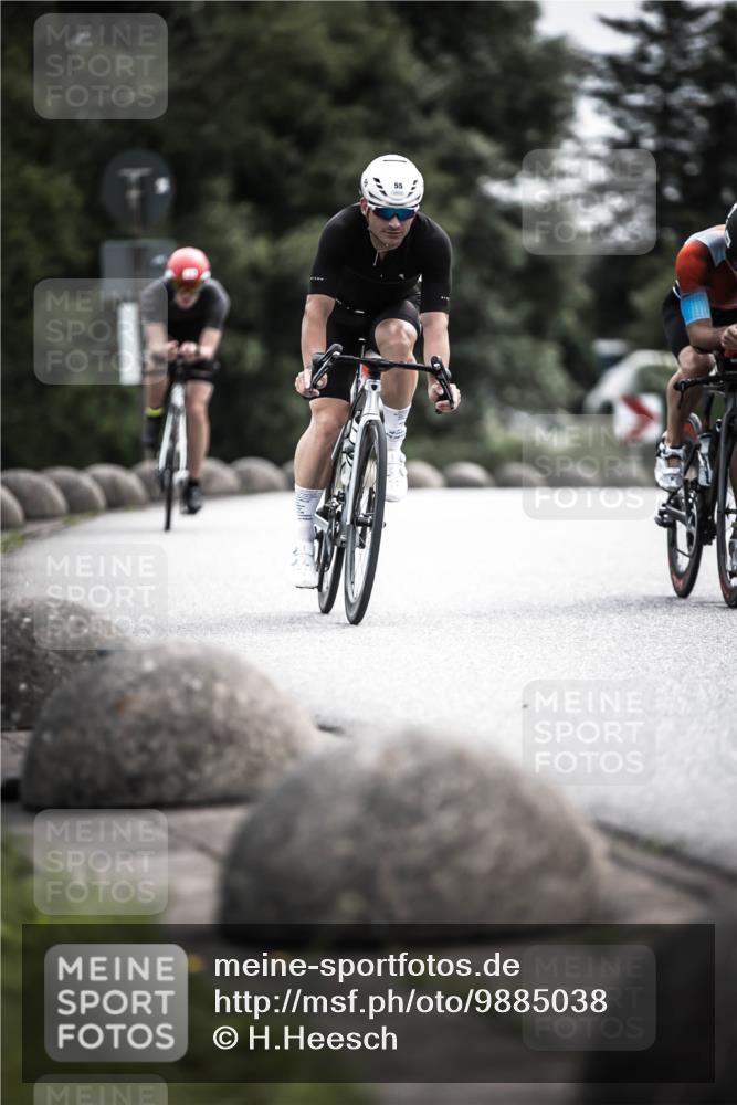 21.06.2026 - 29. Vierlanden-Triathlon H.Heesch http://msf.ph/oto/9885038 21.06.2026 10:36:48 Radfahren 55, 78, 99, 128, 197, 264, 292 meine-sportfotos.de