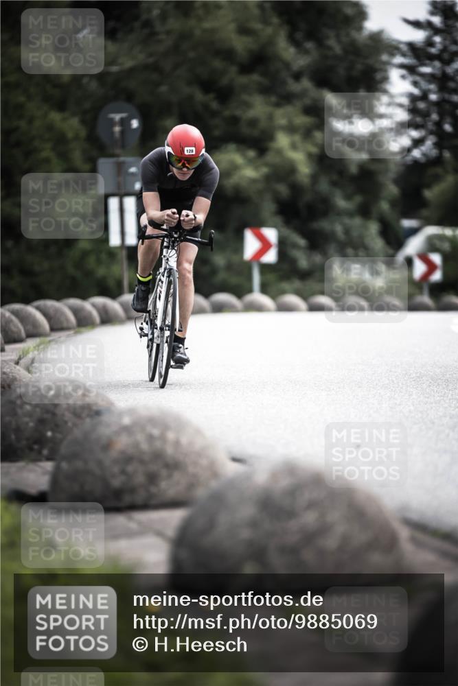 21.06.2026 - 29. Vierlanden-Triathlon H.Heesch http://msf.ph/oto/9885069 21.06.2026 10:36:50 Radfahren 55, 128, 197, 264, 292 meine-sportfotos.de