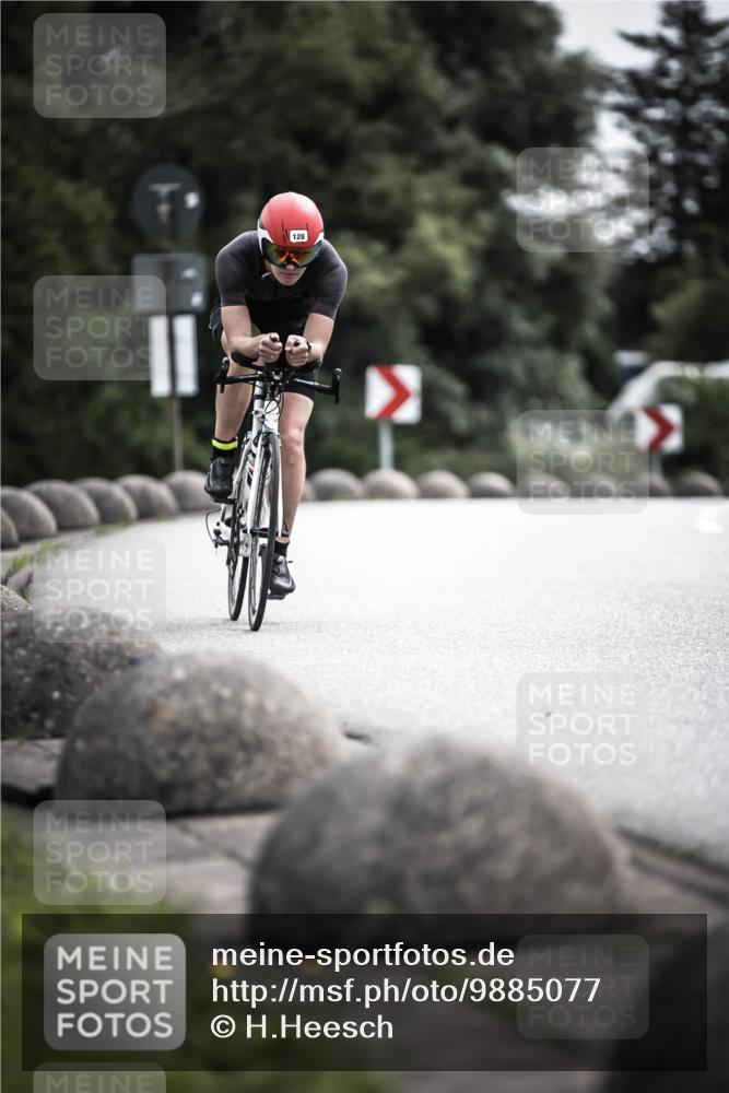 21.06.2026 - 29. Vierlanden-Triathlon H.Heesch http://msf.ph/oto/9885077 21.06.2026 10:36:50 Radfahren 55, 128, 197, 264, 292 meine-sportfotos.de