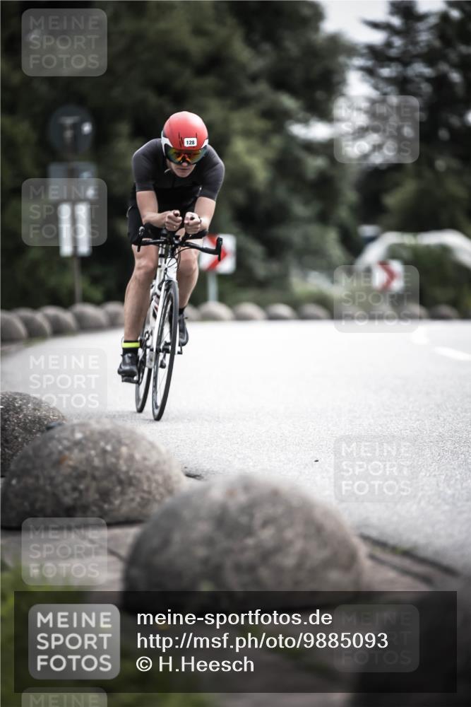 21.06.2026 - 29. Vierlanden-Triathlon H.Heesch http://msf.ph/oto/9885093 21.06.2026 10:36:50 Radfahren 55, 128, 197, 264, 292 meine-sportfotos.de