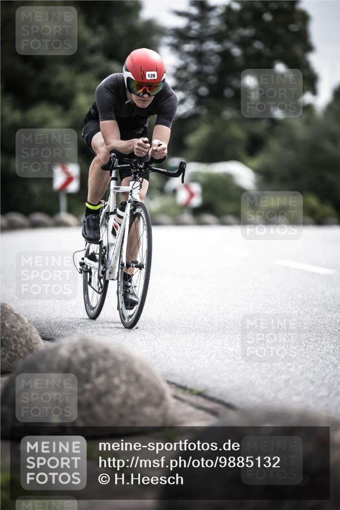 21.06.2026 - 29. Vierlanden-Triathlon H.Heesch http://msf.ph/oto/9885132 21.06.2026 10:36:50 Radfahren 55, 128, 197, 264, 292 meine-sportfotos.de