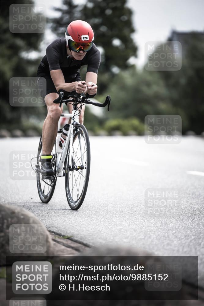 21.06.2026 - 29. Vierlanden-Triathlon H.Heesch http://msf.ph/oto/9885152 21.06.2026 10:36:50 Radfahren 55, 128, 197, 264, 292 meine-sportfotos.de