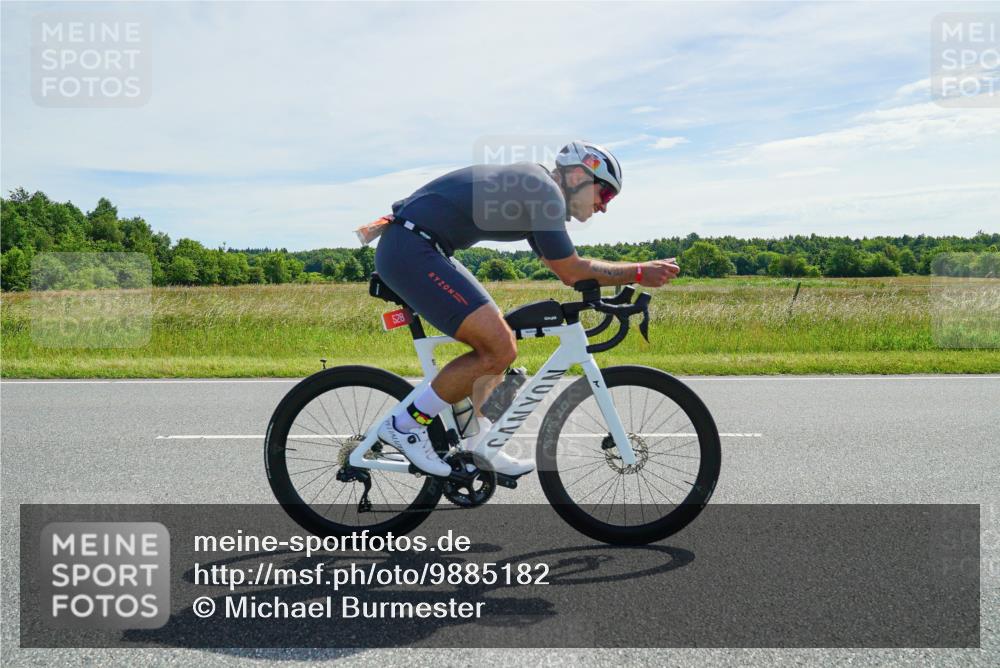 21.06.2026 - Viking Triathlon Michael Burmester http://msf.ph/oto/9885182 21.06.2026 11:31:41 Radfahren 14, 80, 88, 93, 109, 145, 180, 195, 202, 206, 302, 325, 379, 379, 383, 446, 454, 461, 482, 500, 528, 614 meine-sportfotos.de