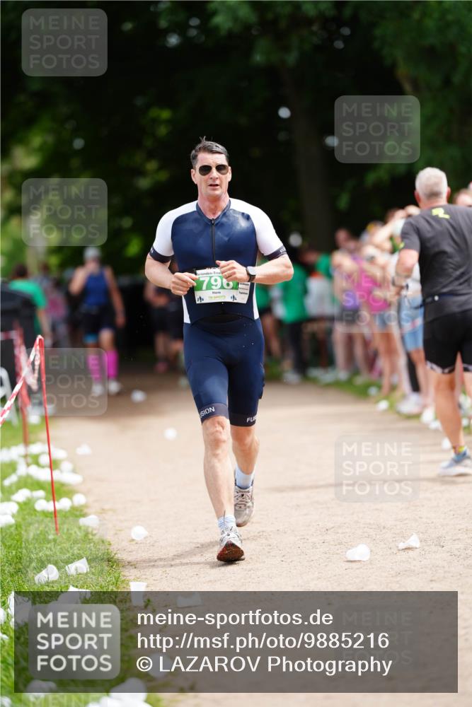21.06.2026 - 29. Vierlanden-Triathlon LAZAROV Photography http://msf.ph/oto/9885216 21.06.2026 13:20:13 Laufen 796 meine-sportfotos.de