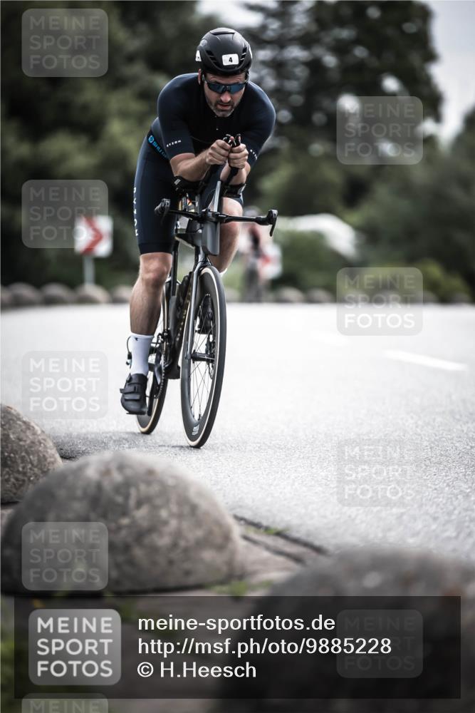 21.06.2026 - 29. Vierlanden-Triathlon H.Heesch http://msf.ph/oto/9885228 21.06.2026 10:37:03 Radfahren 4, 40, 354, 500 meine-sportfotos.de