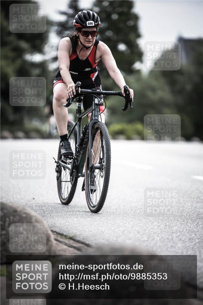 21.06.2026 - 29. Vierlanden-Triathlon H.Heesch http://msf.ph/oto/9885353 21.06.2026 10:37:09 Radfahren 7, 40, 61, 500 meine-sportfotos.de