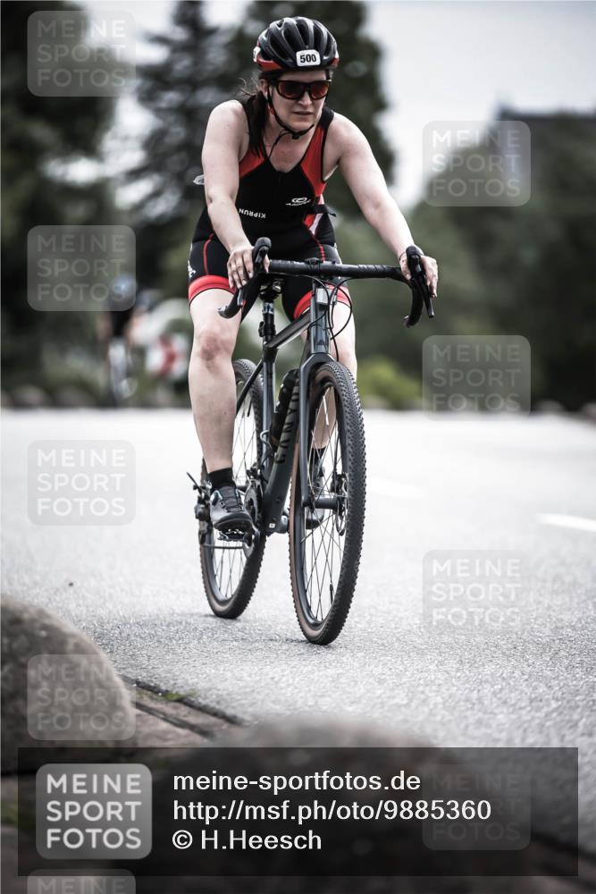 21.06.2026 - 29. Vierlanden-Triathlon H.Heesch http://msf.ph/oto/9885360 21.06.2026 10:37:09 Radfahren 7, 40, 61, 500 meine-sportfotos.de