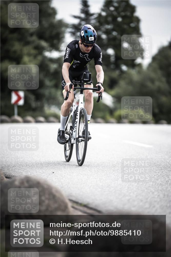 21.06.2026 - 29. Vierlanden-Triathlon H.Heesch http://msf.ph/oto/9885410 21.06.2026 10:37:14 Radfahren 7, 61, 161, 345, 500 meine-sportfotos.de