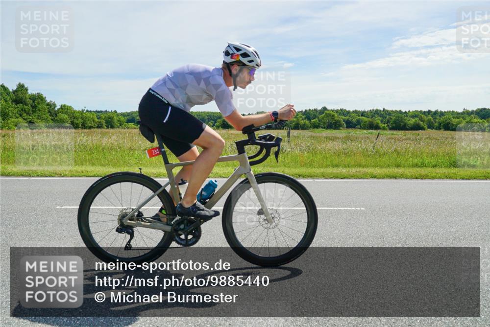 21.06.2026 - Viking Triathlon Michael Burmester http://msf.ph/oto/9885440 21.06.2026 11:34:18 Radfahren 18, 28, 49, 131, 143, 234, 360, 394, 399, 430, 432, 466, 501 meine-sportfotos.de