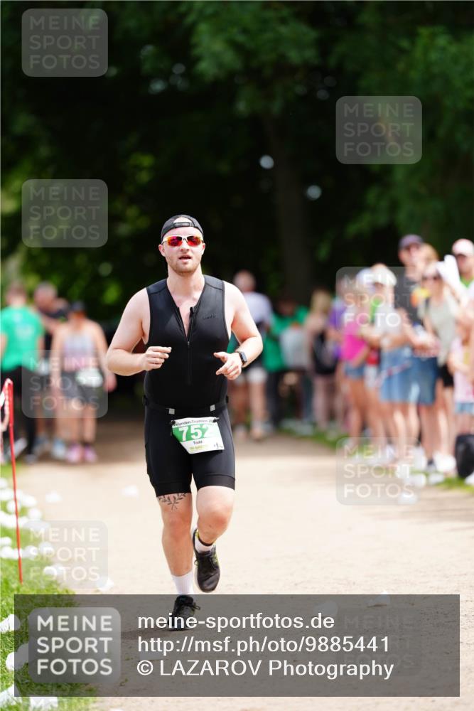 21.06.2026 - 29. Vierlanden-Triathlon LAZAROV Photography http://msf.ph/oto/9885441 21.06.2026 13:21:11 Laufen 202, 752 meine-sportfotos.de