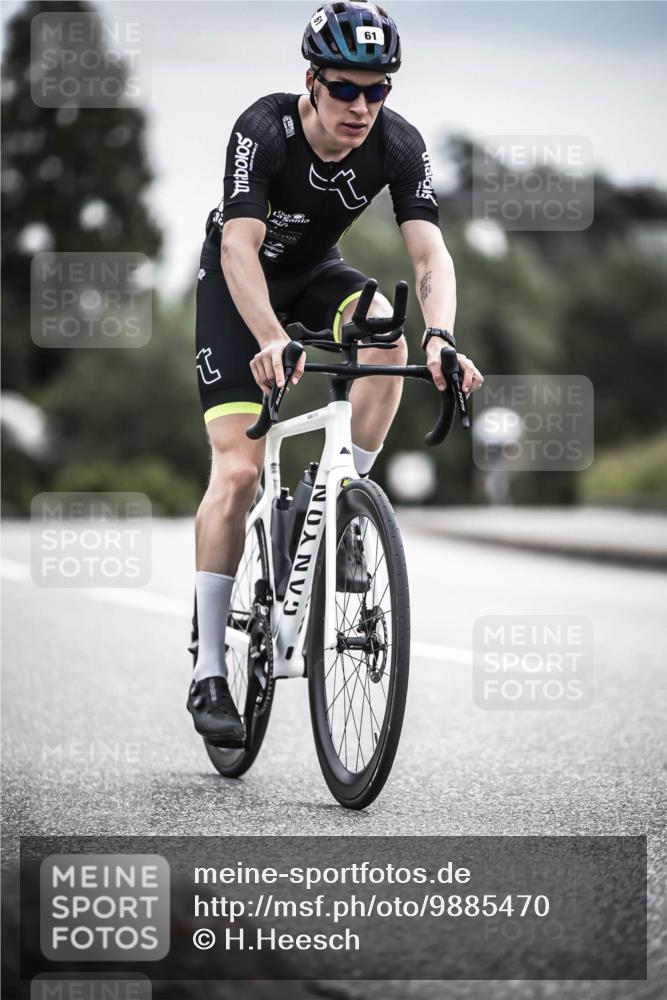 21.06.2026 - 29. Vierlanden-Triathlon H.Heesch http://msf.ph/oto/9885470 21.06.2026 10:37:14 Radfahren 7, 61, 161, 345, 500 meine-sportfotos.de