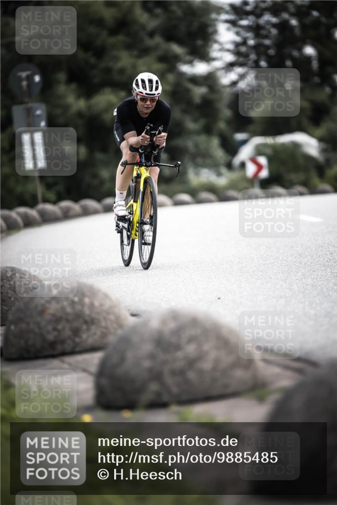 21.06.2026 - 29. Vierlanden-Triathlon H.Heesch http://msf.ph/oto/9885485 21.06.2026 10:37:25 Radfahren 216, 252, 272, 379 meine-sportfotos.de