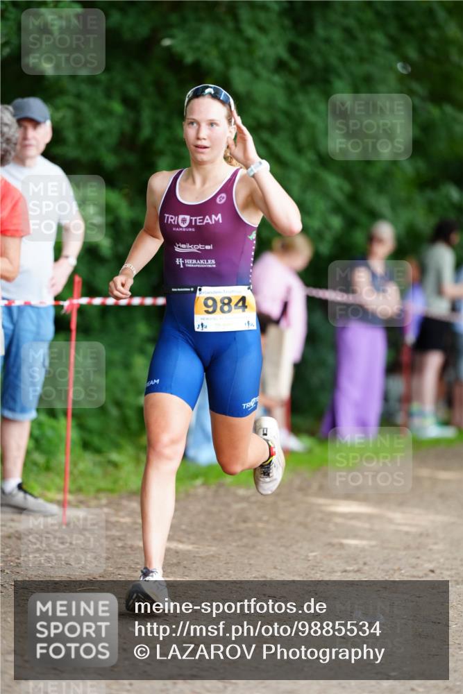21.06.2026 - 29. Vierlanden-Triathlon LAZAROV Photography http://msf.ph/oto/9885534 21.06.2026 13:21:38 Laufen 984 meine-sportfotos.de
