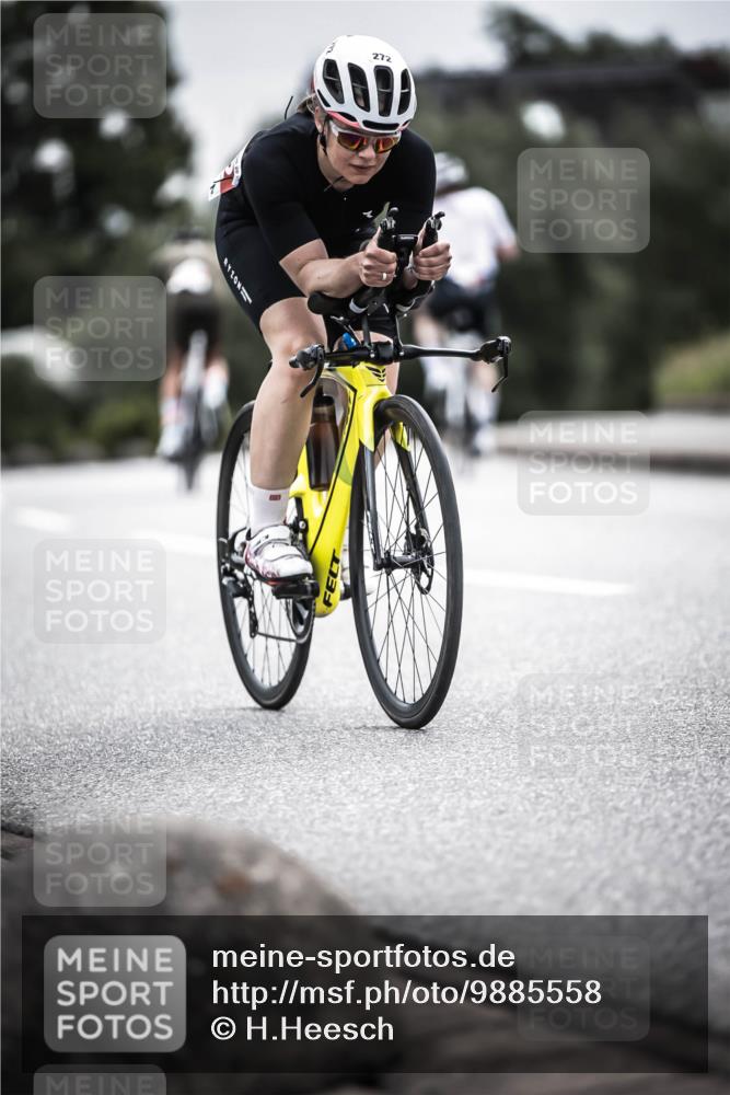 21.06.2026 - 29. Vierlanden-Triathlon H.Heesch http://msf.ph/oto/9885558 21.06.2026 10:37:26 Radfahren 216, 252, 272, 379 meine-sportfotos.de