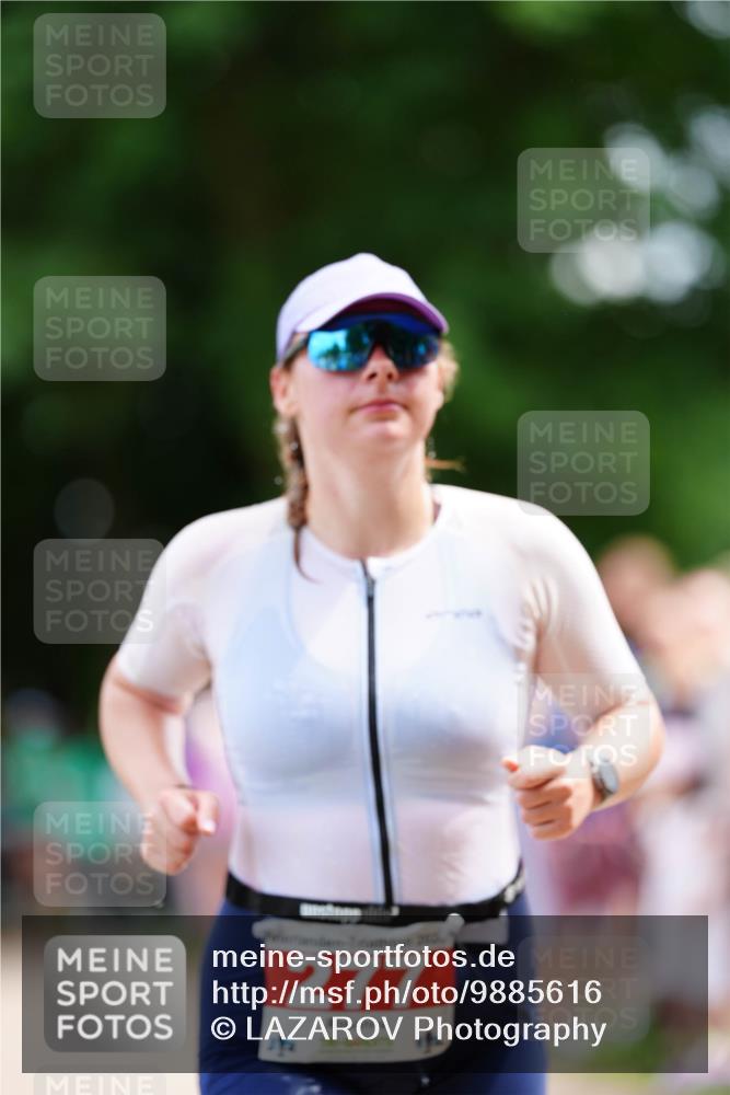 21.06.2026 - 29. Vierlanden-Triathlon LAZAROV Photography http://msf.ph/oto/9885616 21.06.2026 13:21:56 Laufen 277 meine-sportfotos.de
