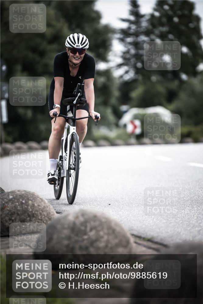 21.06.2026 - 29. Vierlanden-Triathlon H.Heesch http://msf.ph/oto/9885619 21.06.2026 10:37:35 Radfahren 252, 267 meine-sportfotos.de