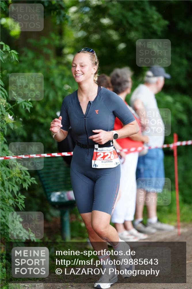 21.06.2026 - 29. Vierlanden-Triathlon LAZAROV Photography http://msf.ph/oto/9885643 21.06.2026 13:22:17 Laufen 226 meine-sportfotos.de