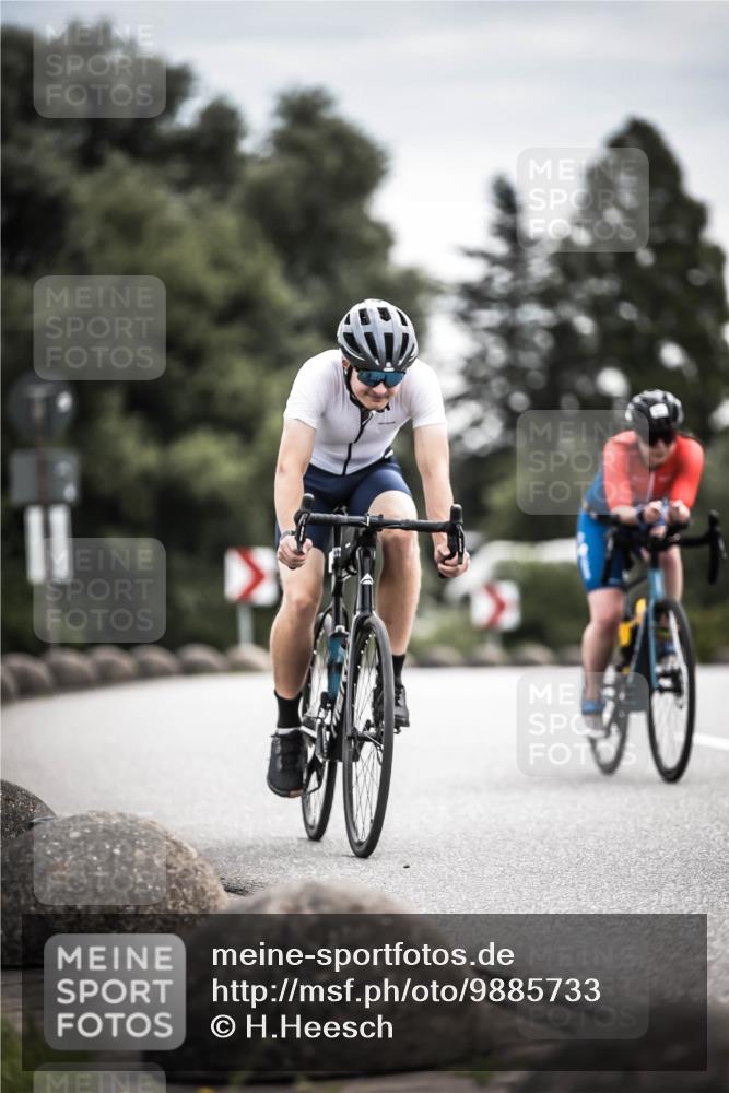 21.06.2026 - 29. Vierlanden-Triathlon H.Heesch http://msf.ph/oto/9885733 21.06.2026 10:37:50 Radfahren 20, 35, 67, 233, 303, 336, 429, 437 meine-sportfotos.de