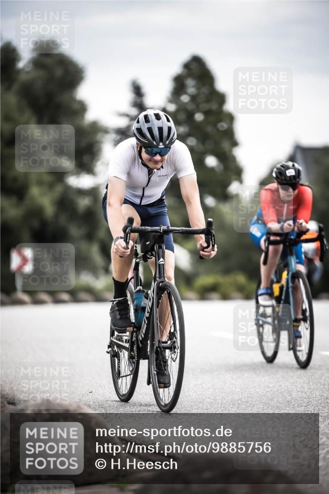 21.06.2026 - 29. Vierlanden-Triathlon H.Heesch http://msf.ph/oto/9885756 21.06.2026 10:37:50 Radfahren 20, 35, 67, 233, 303, 336, 429, 437 meine-sportfotos.de