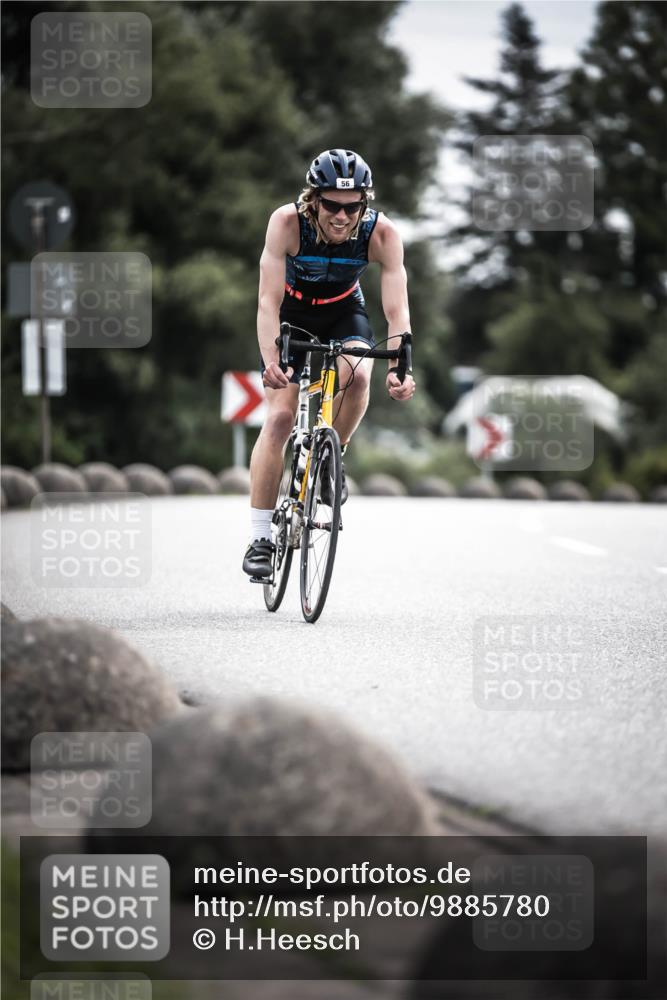 21.06.2026 - 29. Vierlanden-Triathlon H.Heesch http://msf.ph/oto/9885780 21.06.2026 10:38:46 Radfahren 56, 82 meine-sportfotos.de